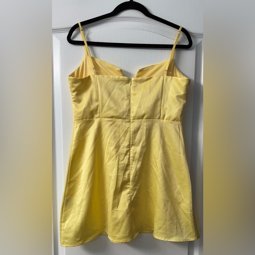 Princess Polly Della Mini Dress Butter Yellow - Picture 9 of 16